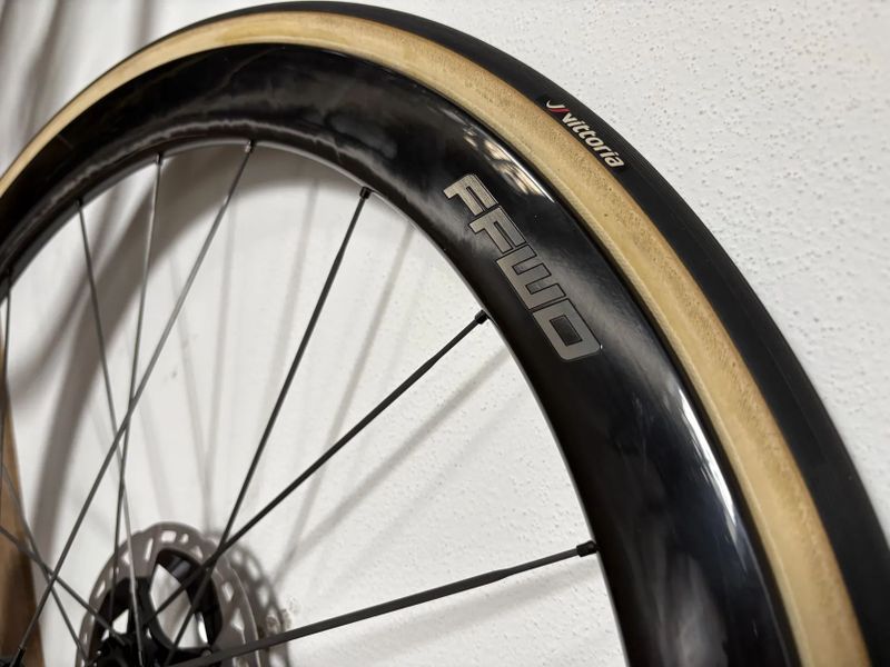 FFWD Karbonová kola RAW CS (44 mm) 