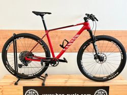 Canyon Exceed CF7 karbonová kola Reynolds