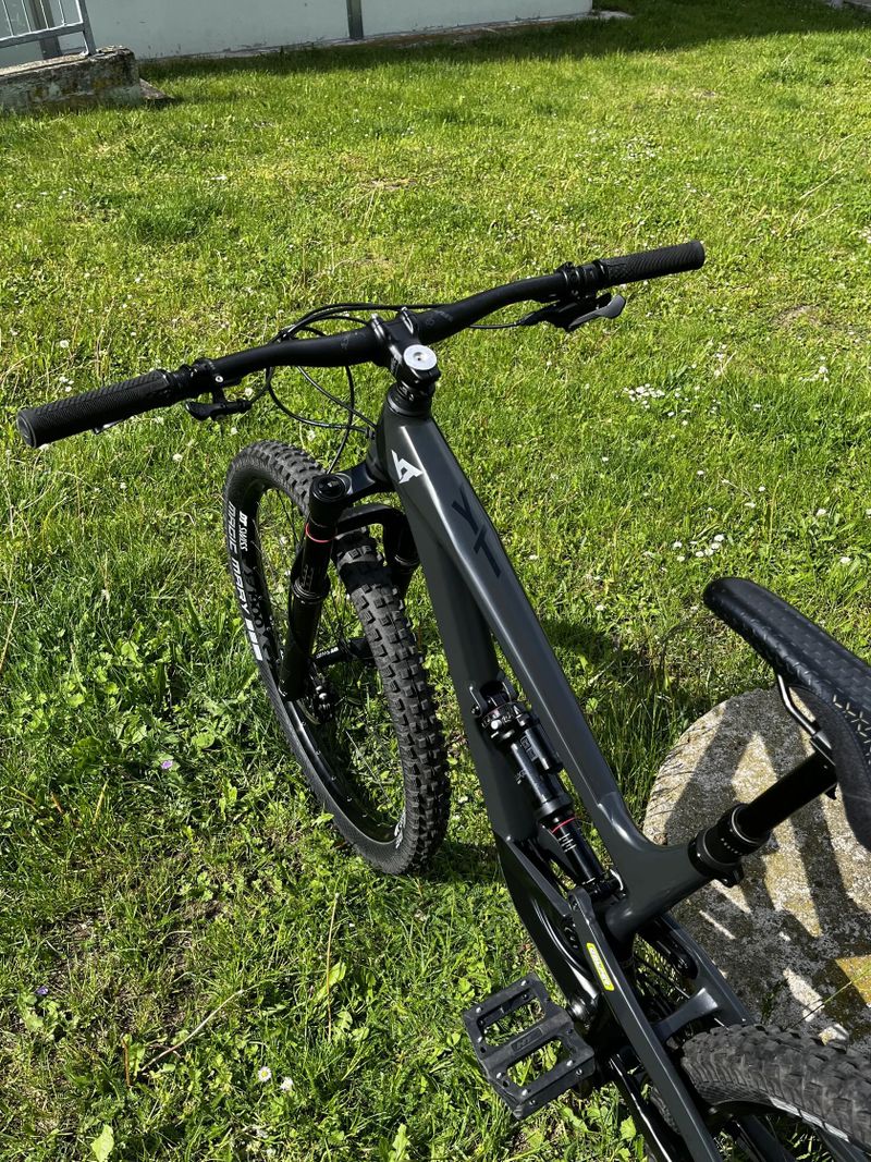 YT Industries Capra core 1