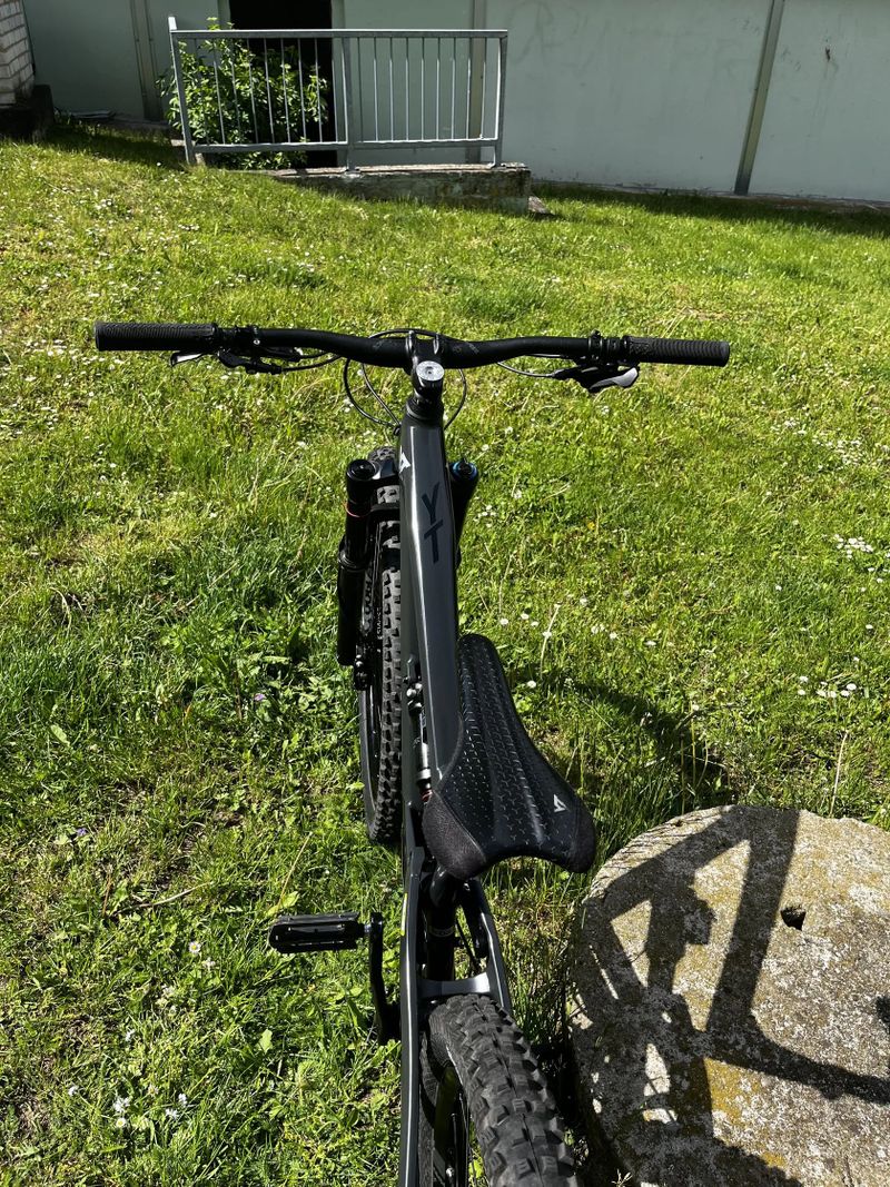 YT Industries Capra core 1