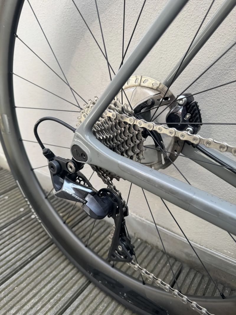 Canyon Ultimate CF SL 8 Disc