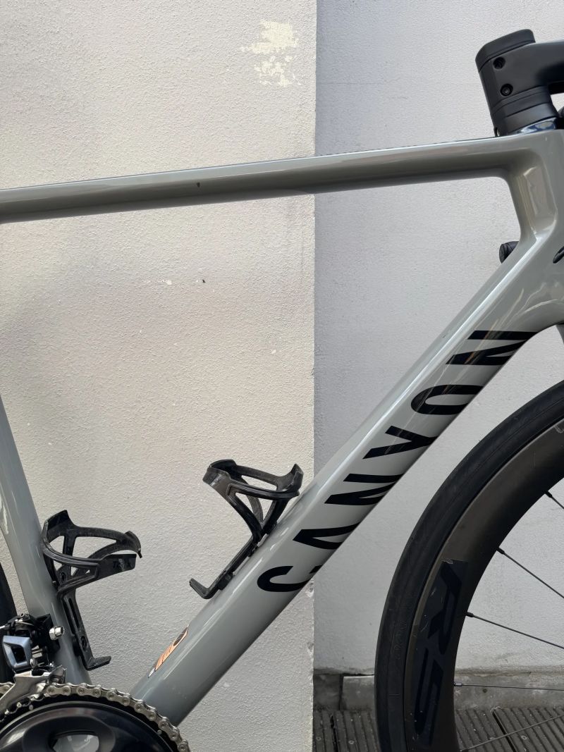 Canyon Ultimate CF SL 8 Disc