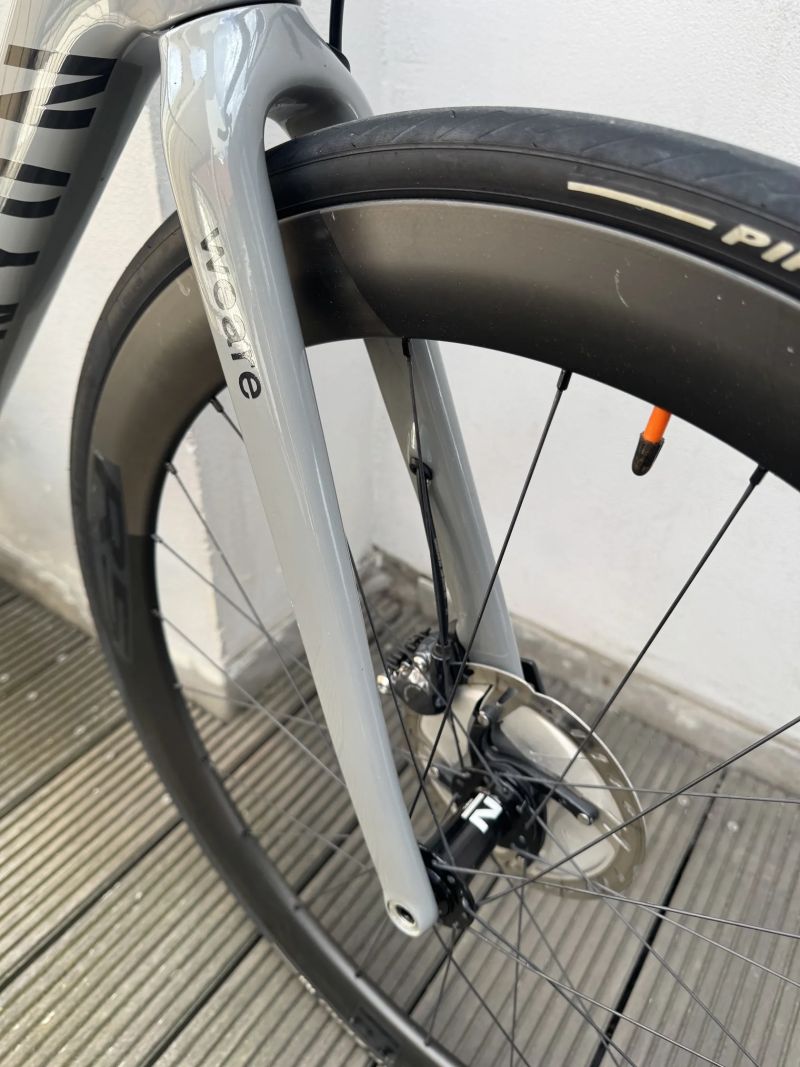 Canyon Ultimate CF SL 8 Disc