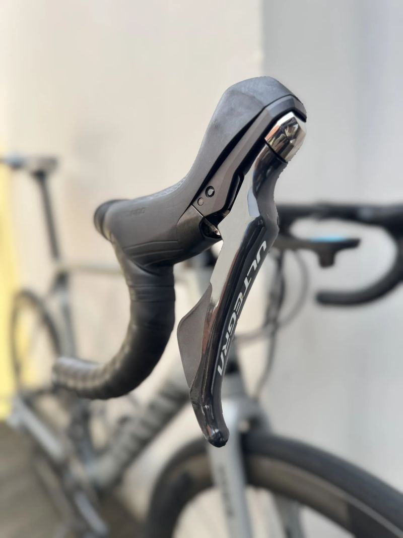 Canyon Ultimate CF SL 8 Disc