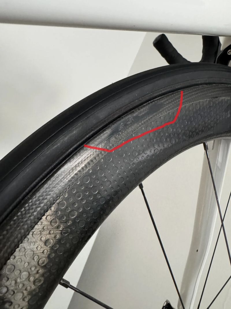 Colnago Concept - Aero legenda, kola ZIPP 404, CeramicSpeed