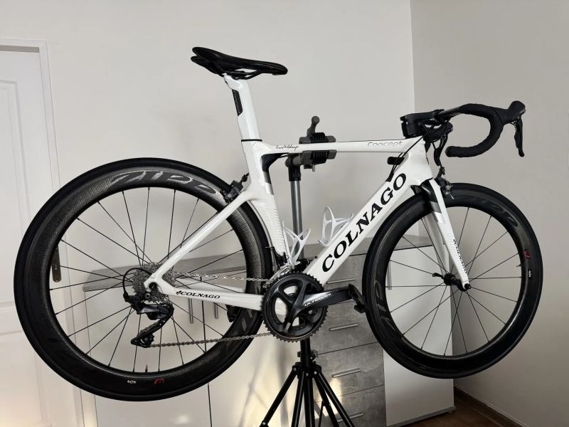 Colnago Concept - Aero legenda, kola ZIPP 404, CeramicSpeed