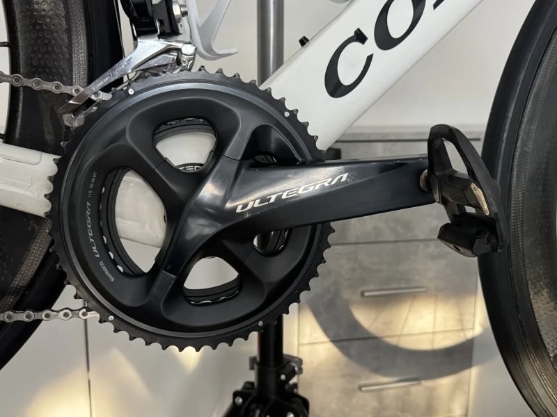 Colnago Concept - Aero legenda, kola ZIPP 404, CeramicSpeed