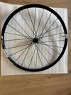 DT Swiss C1800 Spline Disc – zapletená kola 700C / 28" – skoro nejetá