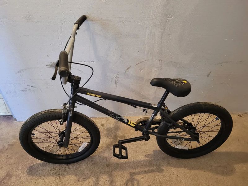 Mongoose Legion L80 20"