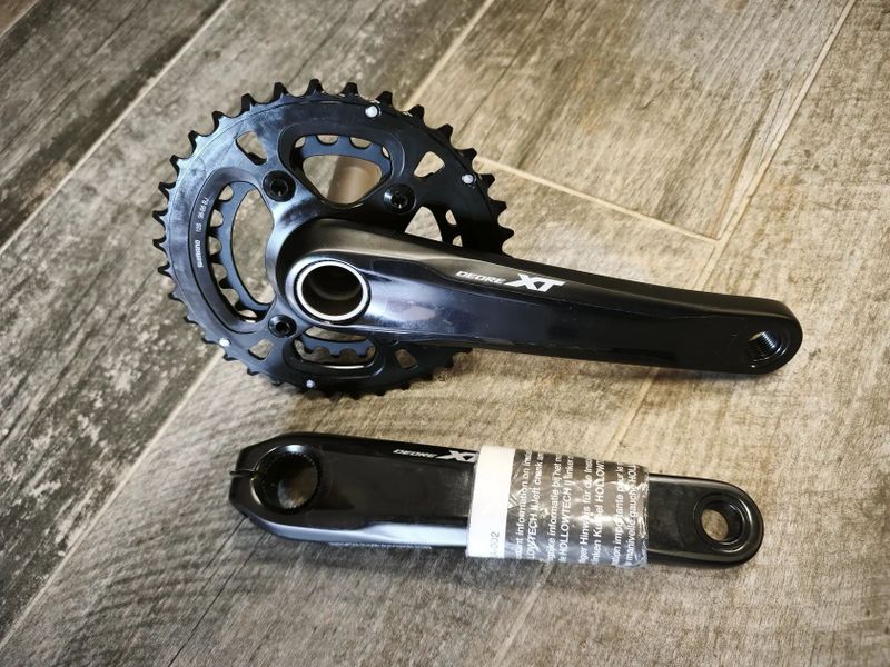 Kliky Shimano Deore XT M8100 Hollowtech II 2x12 