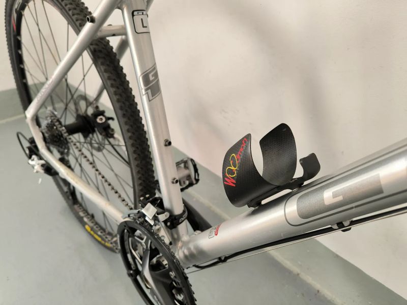 GT Transeo Ultra , vzduch vidlice, Shimano XT