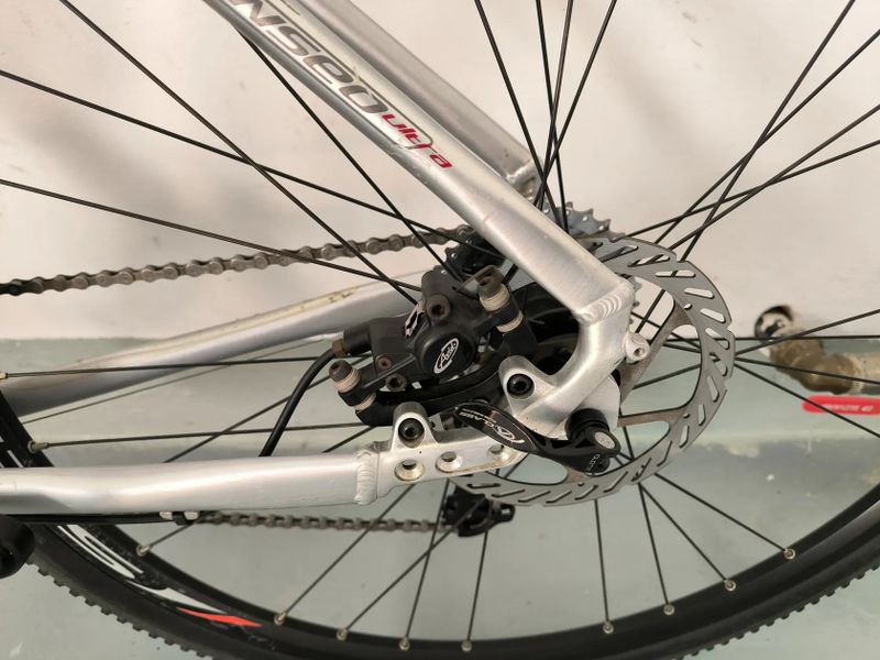 GT Transeo Ultra , vzduch vidlice, Shimano XT