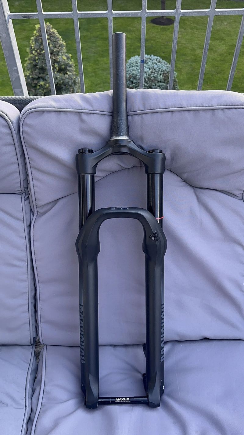 Vzduchová vidlice RockShox 35 Gold RL 29" – zdvih 140mm, Boost, dlouhý krk