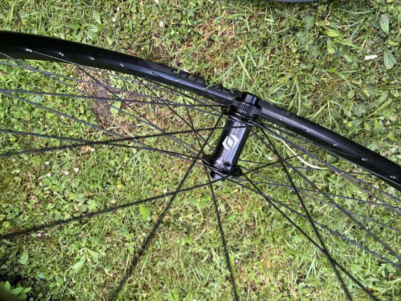 Zapletená kola Syncros 29” Boost