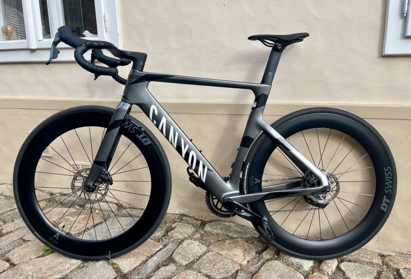 Canyon Aeroad CF SLX 7 AXS SPEED
