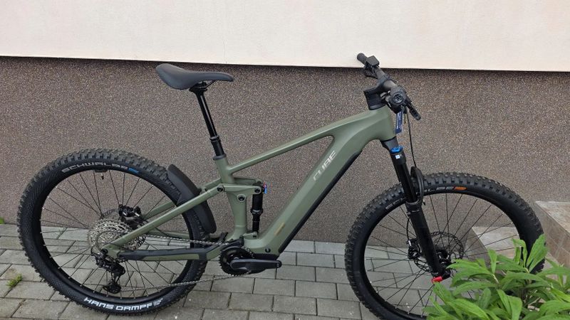 Nový Cube Stereo hybrid One44 Custom "L" - Top verze 