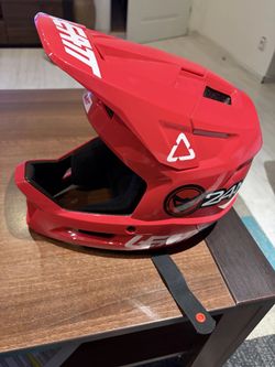 Helme Leatt vel S55-56 cm