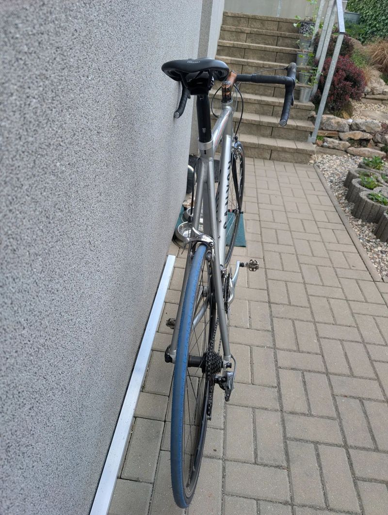 Canyon Roadlite