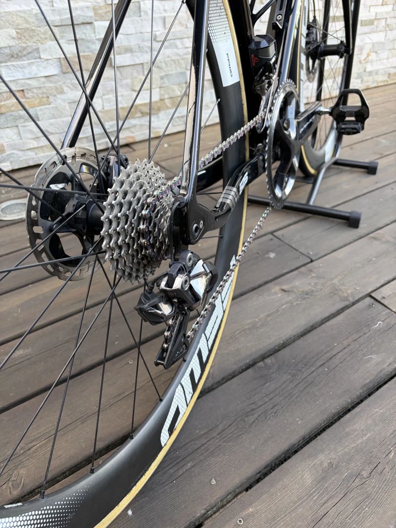 Eddy Merckx 525 Disk Shimano Dura Ace Di2