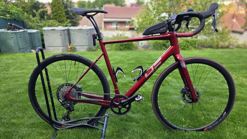 4EVER Grizzly Elite – NOVÝ RÁM (v záruce) – Full Carbon – TOP sada GRX 820