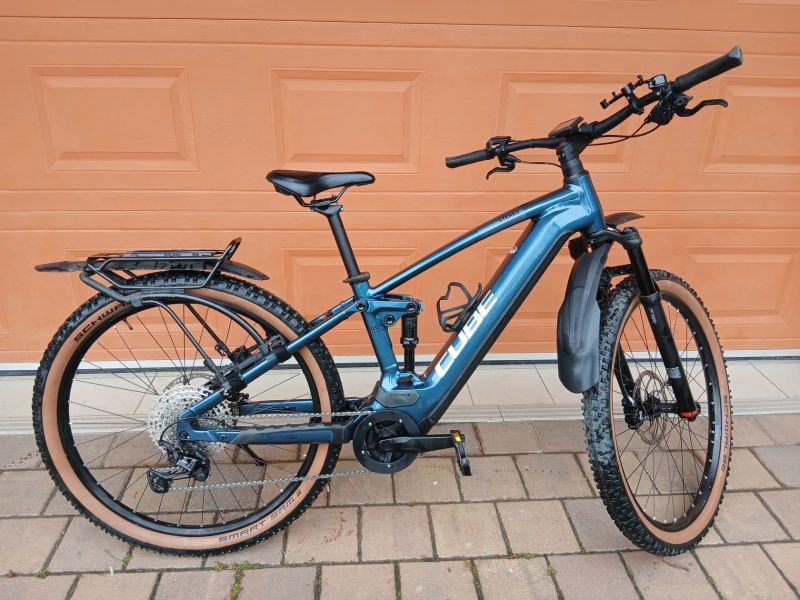 Cube Stereo Hybrid 120 Race 750
