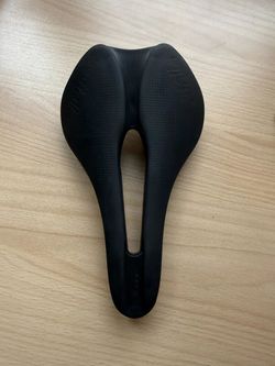 Selle Italia 145 mm
