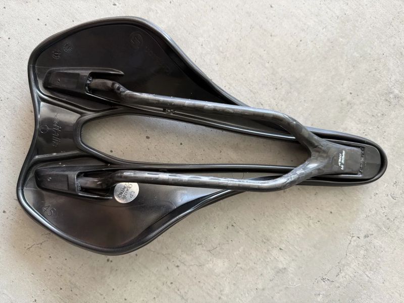 Sedlo SELLE ITALIA SLR Kit Carbonio Boost Superflow L3 - NOVÉ