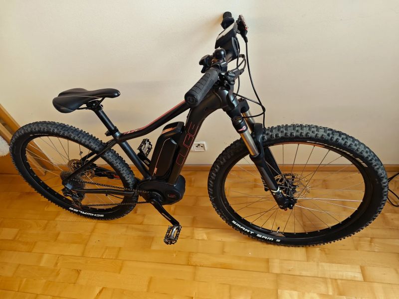Cube Access WLS Hybrid Pro 400