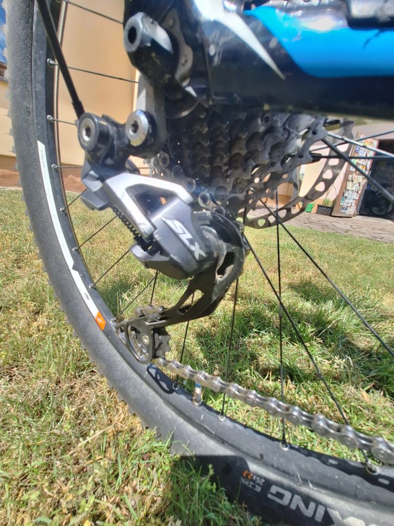 Horské celoodpružené kolo KTM na 26"