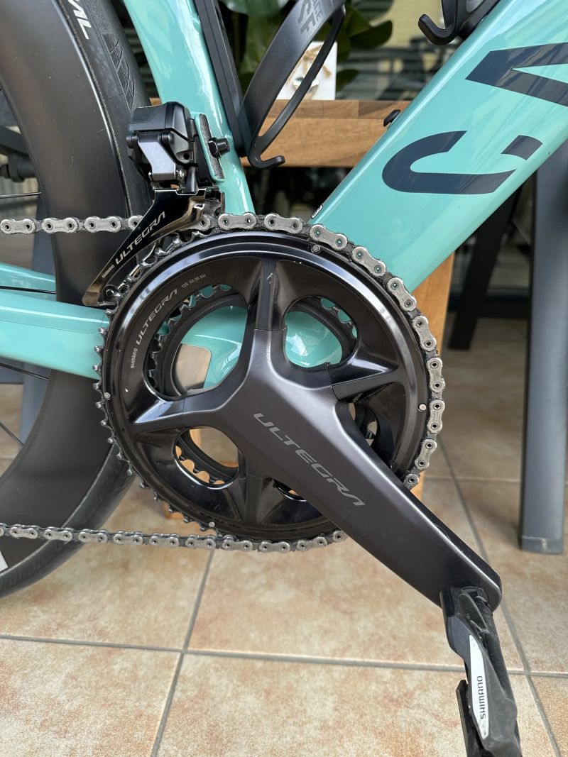 Canyon Aeroad CF SLX 8 Di2