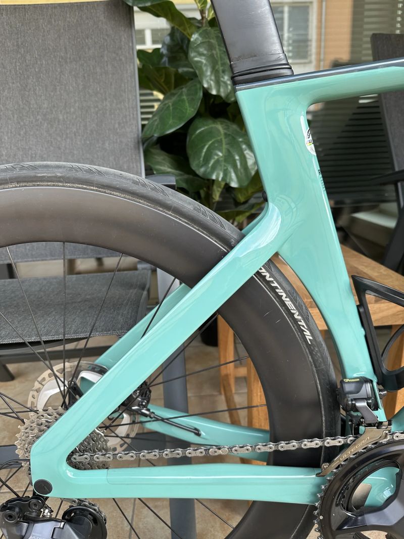 Canyon Aeroad CF SLX 8 Di2