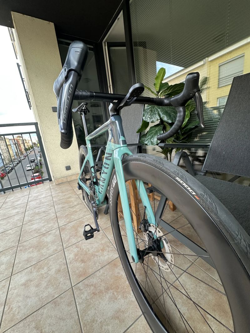 Canyon Aeroad CF SLX 8 Di2
