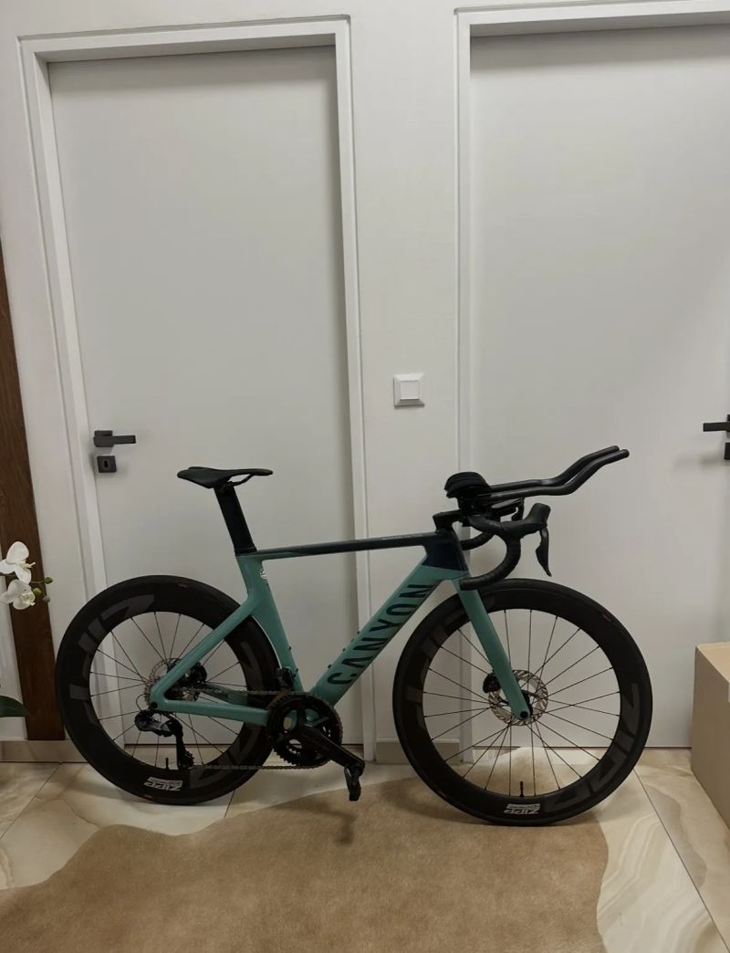 Canyon Aeroad CF SLX 8 Di2