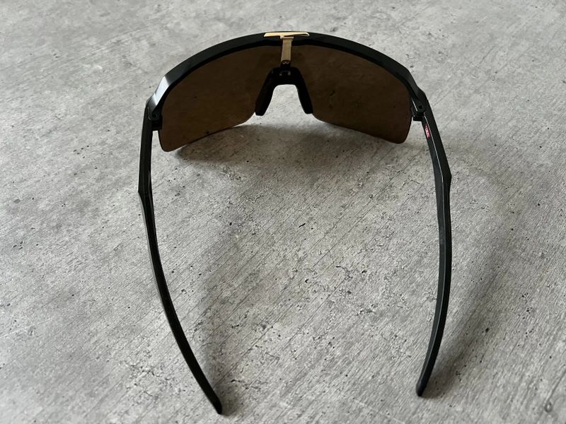 Oakley Sutro Lite