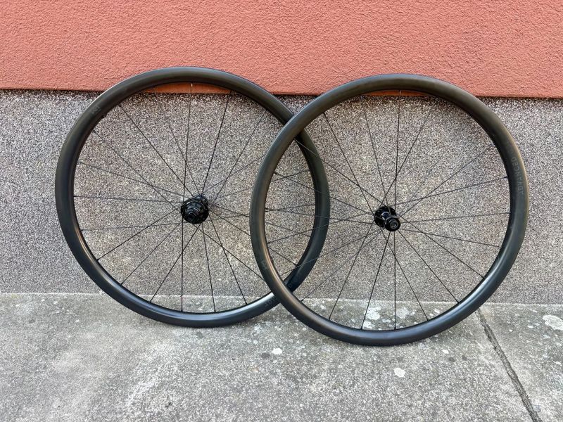 Nová Gravel kola Newmen Advanced G.34 ořech XDR