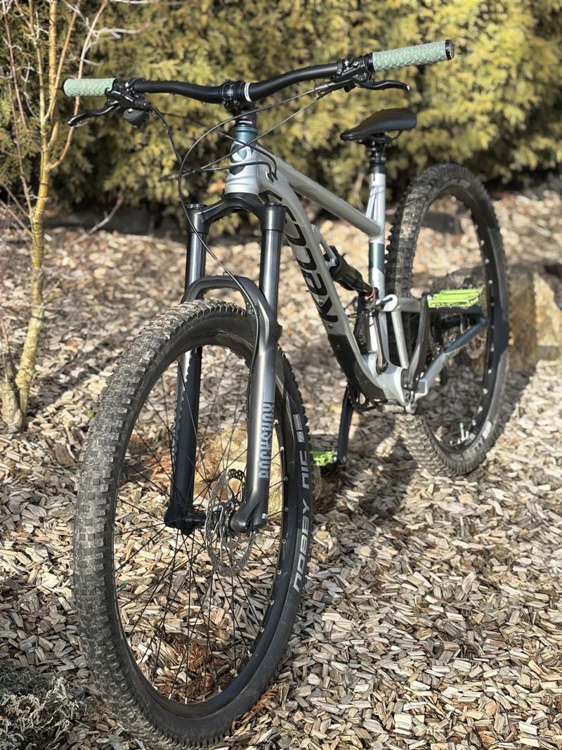 KELLYS THORX 10