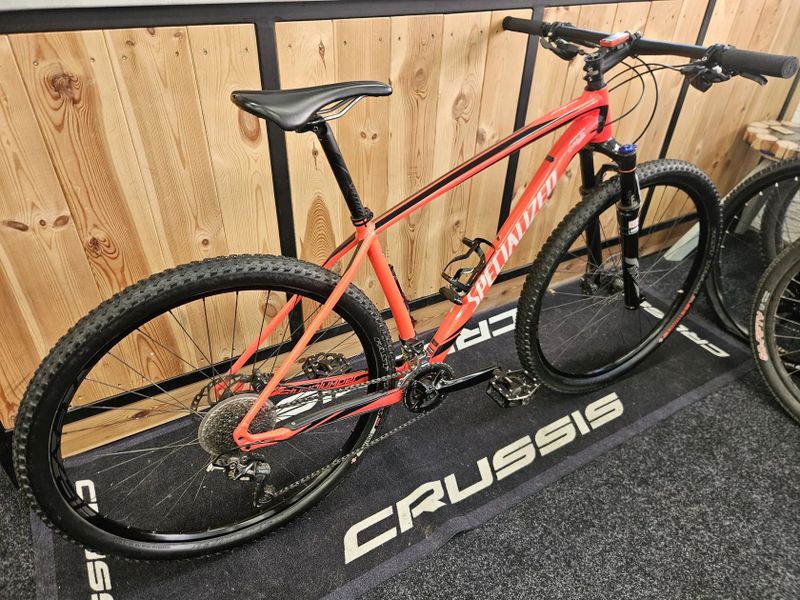 Horské kolo Specialized Stumpjumper - vel. L