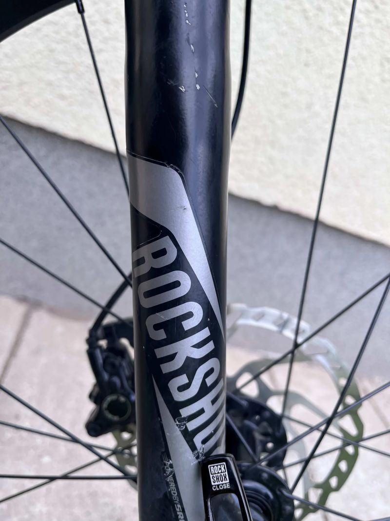 Specialized Rhyme FSR Comp 650b ve velikosti S (do 170cm)