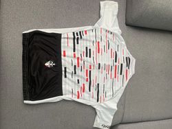 Dres Wilier