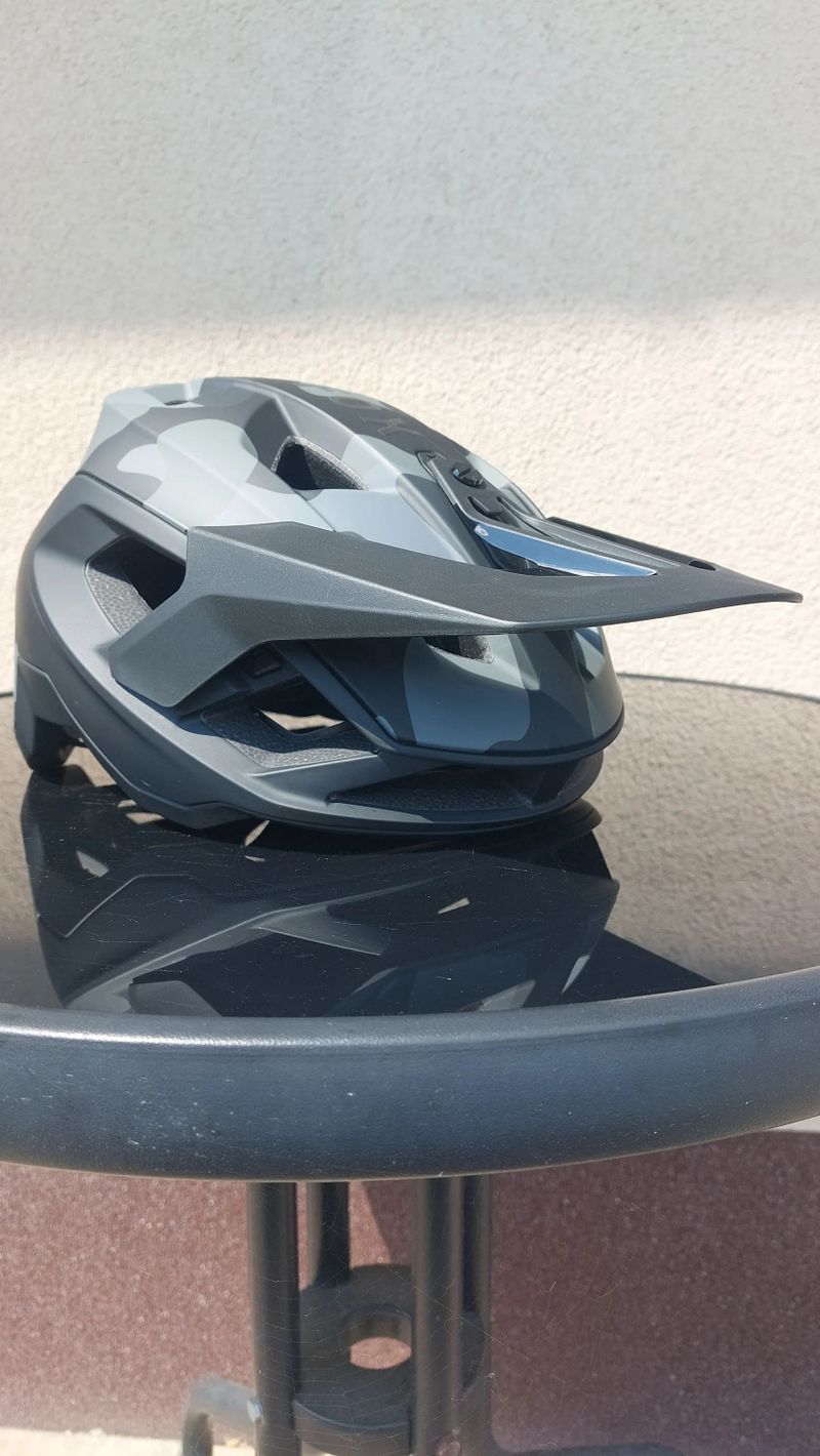 FOX SPEEDFRAME Camo Helmet - black camo