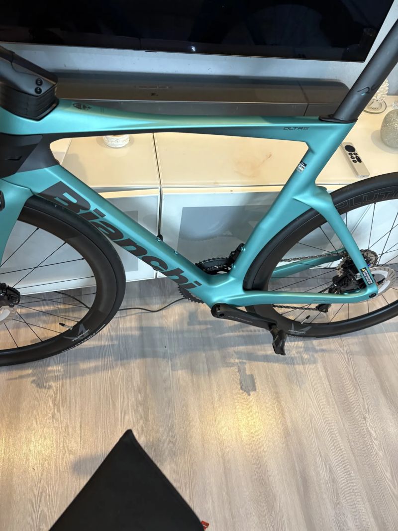 NOVÉ* nepoužité Bianchi Oltre PRO | Ultegra Di2 12s | Velomann Paladium | 4iiii wattmetr Vel57