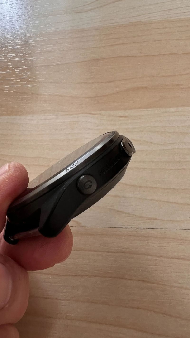 Garmin Forerunner 965 s TOPO mapami