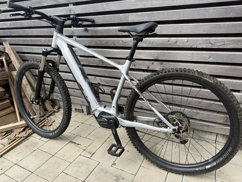 Horské elektrokolo Superior eXP 8069 vel. L najeto pouze 2182 Km