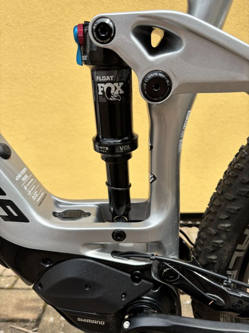 Merida eONE-FOTRY 8000