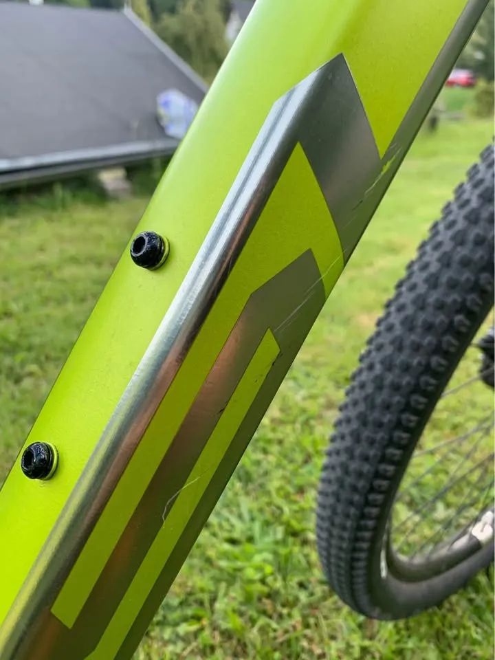 Superior XC899