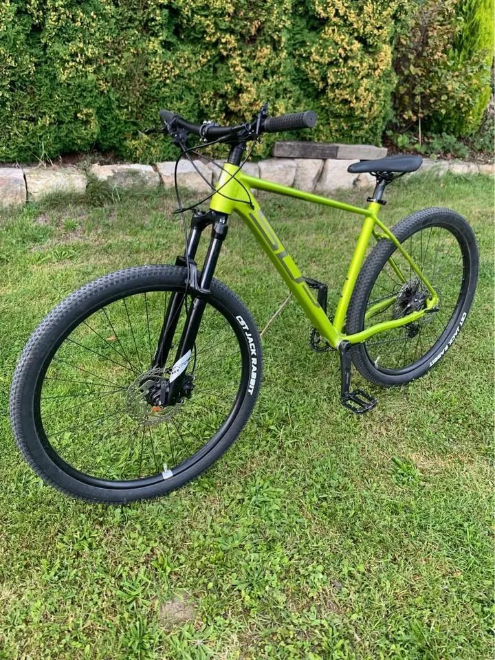 Superior XC899