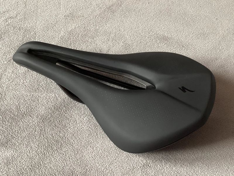 Nové sedlo Specialized Power Comp šíŕka 143 mm