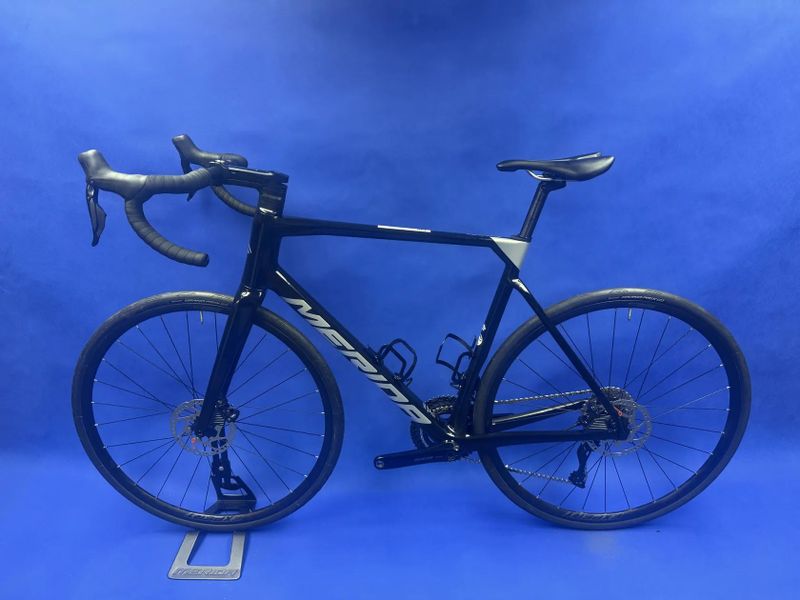Merida Scultura 6000 Di2 elektrické řaz. 2x12 - kolo č. 199. vel. XL (59cm) pro postavy 189 - 197cm