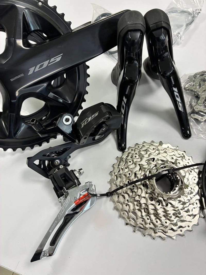 Shimano 105/12s kompletní sada, prodám i po částech