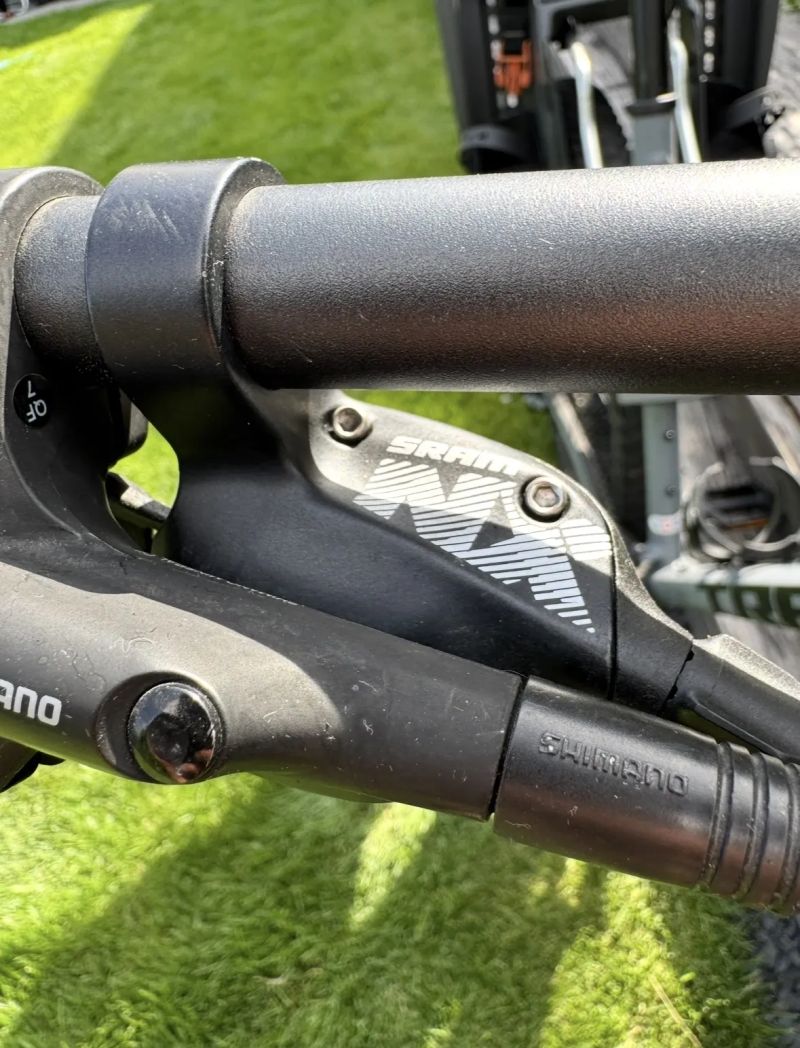 Trek Roscoe 8